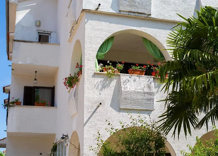 Apartment Mihael Malinska