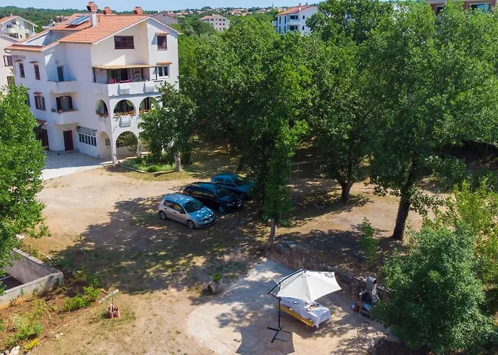 Mihael Apartment Malinska