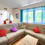 Apartman Mihael