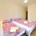 Mihael Apartman