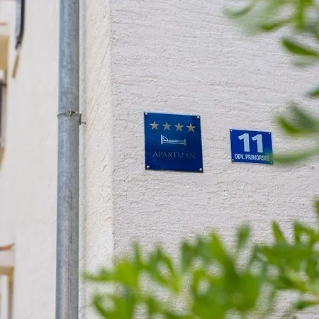 Apartment Mihael Malinska