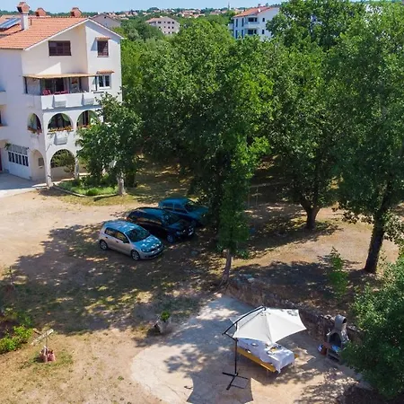 Mihael Apartament Malinska