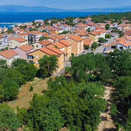 Mihael Apartament Malinska